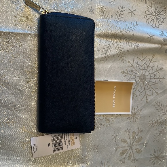 MICHAEL Michael Kors Navy Wallet - Picture 4 of 10